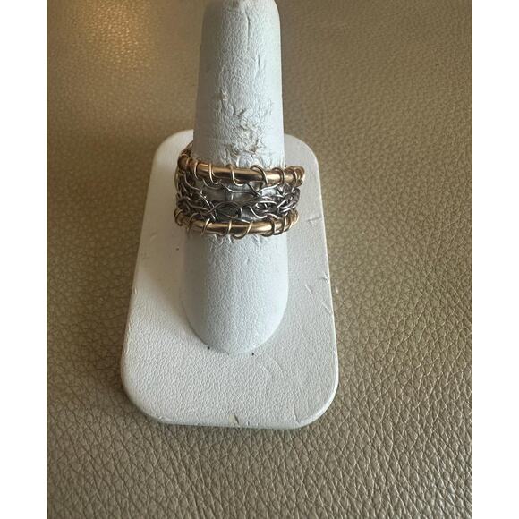 14k Gold Fill Wire Ring with Blue Agate stone Crochet Band Fine Silver Size 8 - Picture 4 of 5